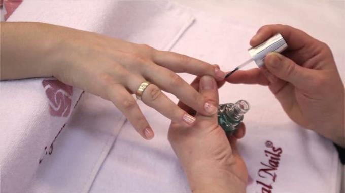 The use of nail polish